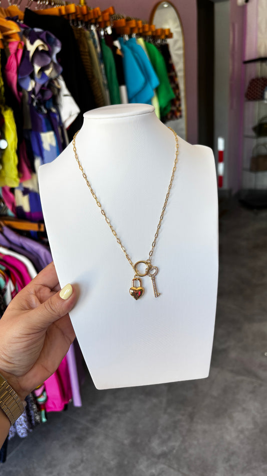 Heart keys neackles