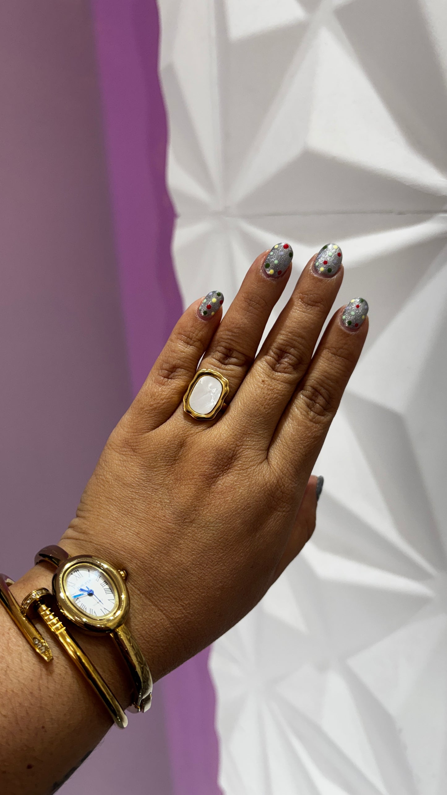 Sim ring