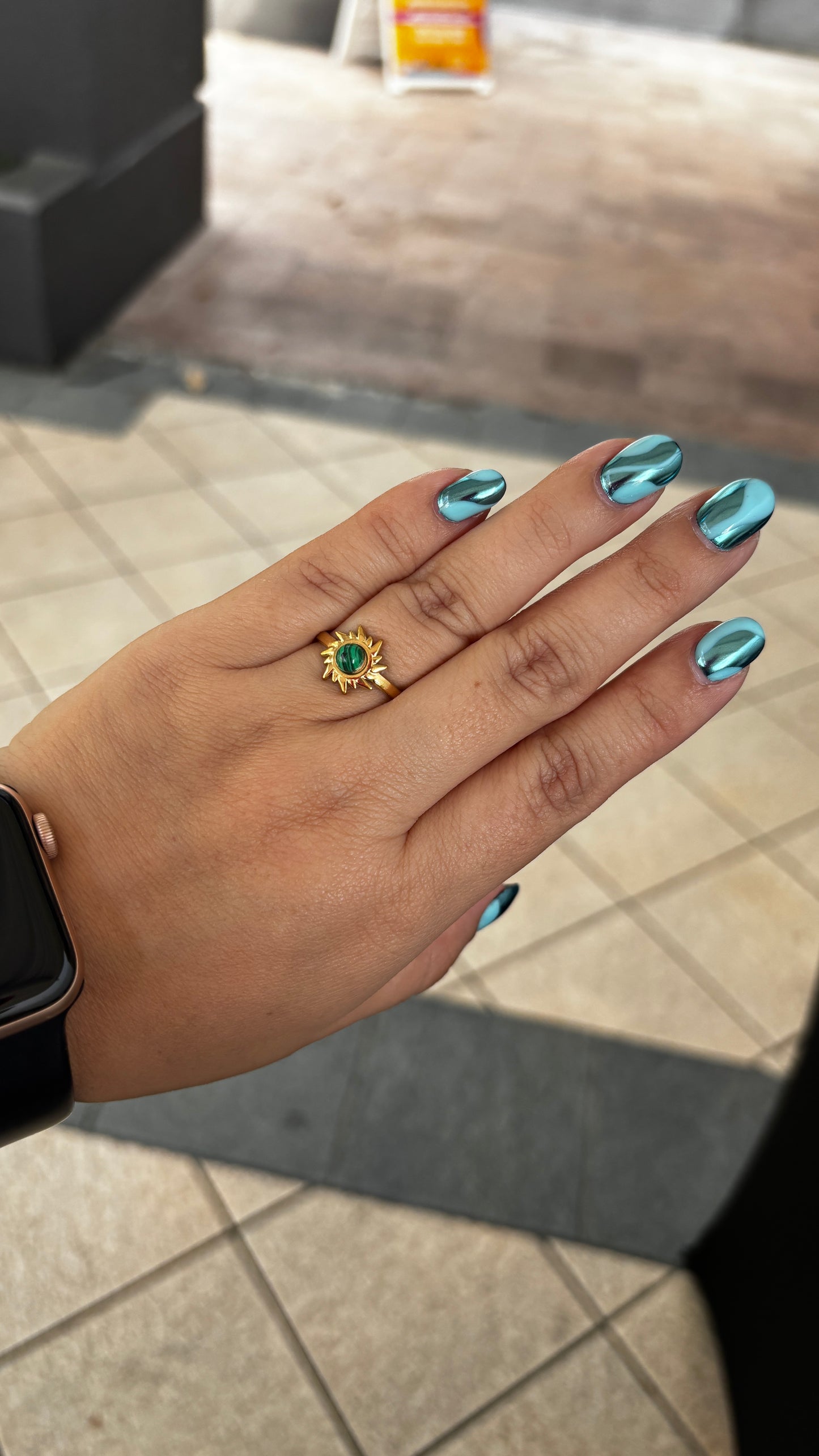 Esmeralda gold ring