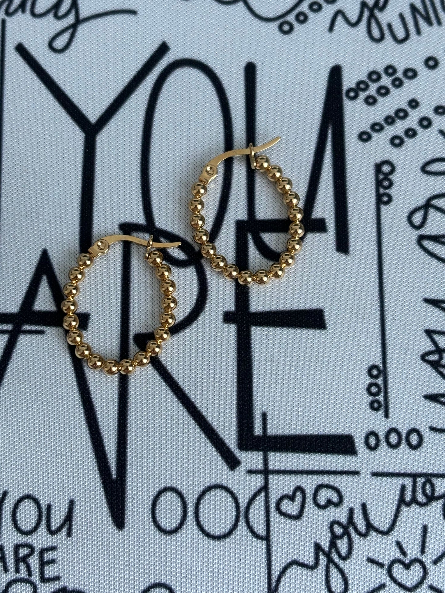 Dots hoops