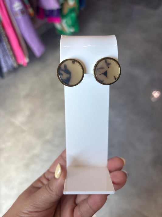 Tortoise earring