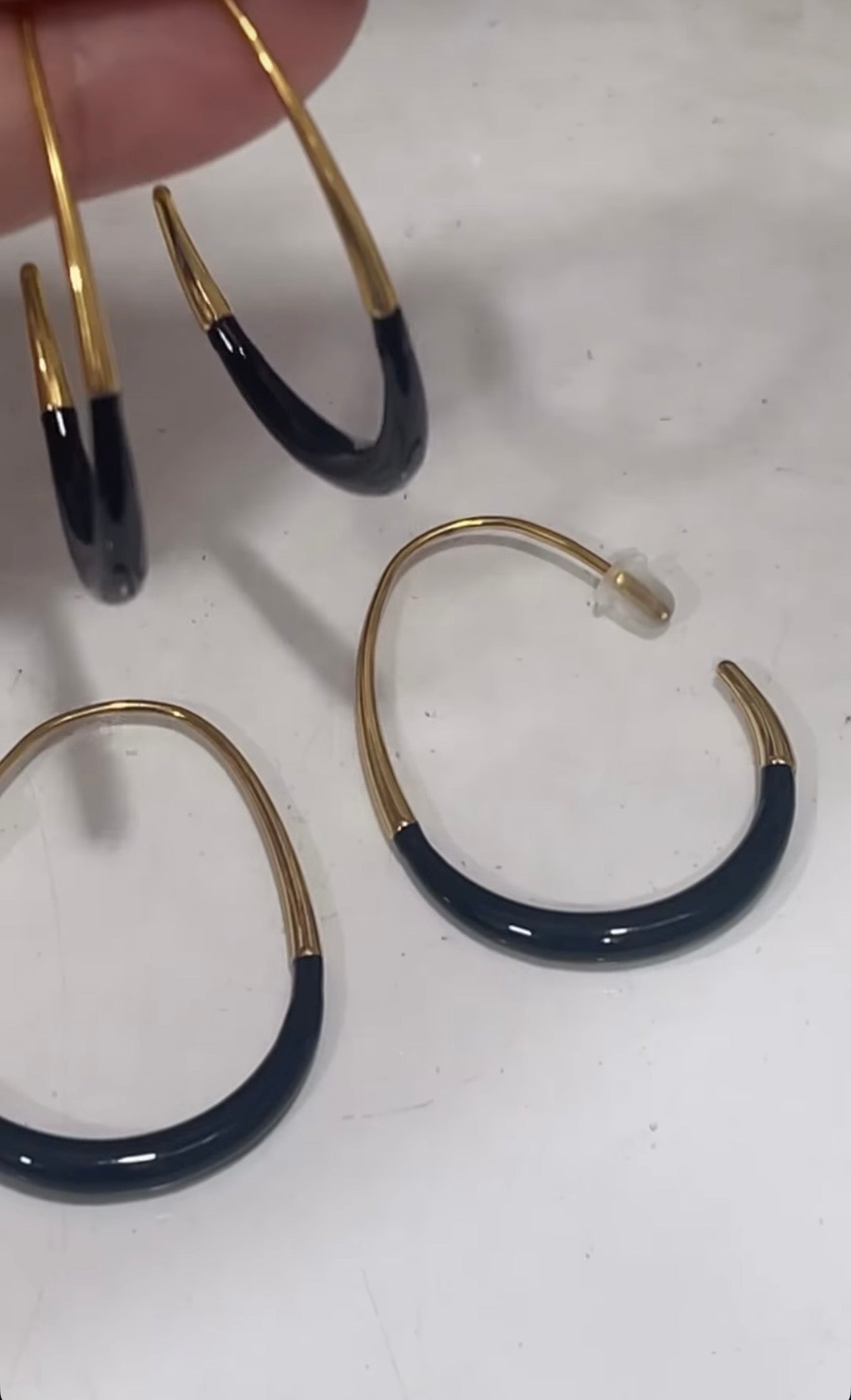 Black+gold hoops